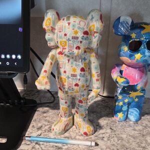 New Bape Multicolor Patterned Portable Speaker Bluetooth. Arm Moves